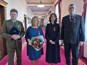 Společná fotografie oceněných