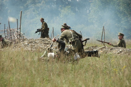 V pozicích docházelo k útokům muže proti muži