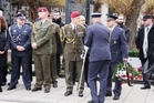  Náčelník Generálního štábu AČR před krematoriem
