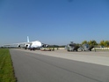  Demontované dopravní vrtulníky Mi-171š krátce před nakládkou do An-124 Ruslan