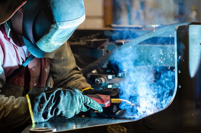 Ruční svařování podsestav