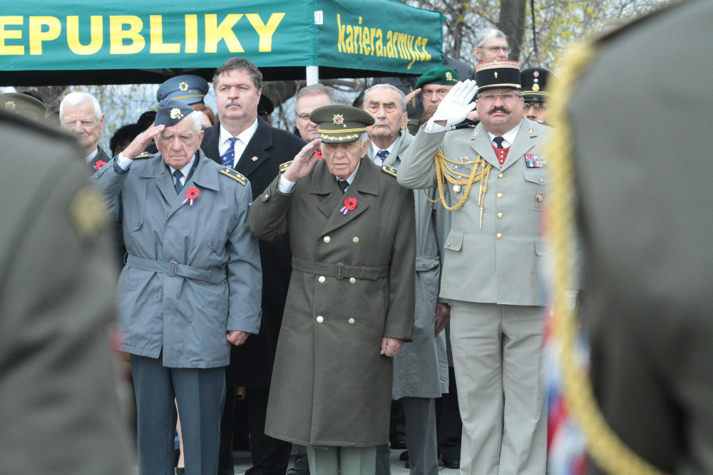  Na Vítkově byli přítomni i druhováleční veteráni