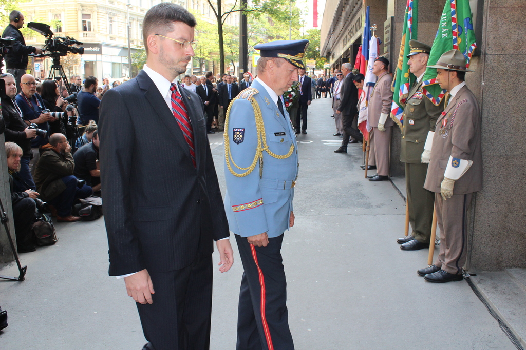 Vojenskou kancelář prezidenta republiky zastupoval její náčelník generálmajor Jan Kaše