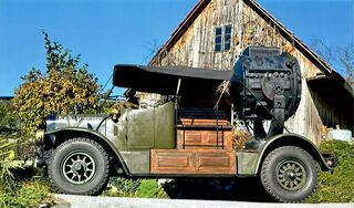 Praga R - pohled z boku