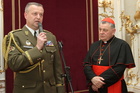 Mezi gratulanty byl také generálmajor Miroslav Žižka