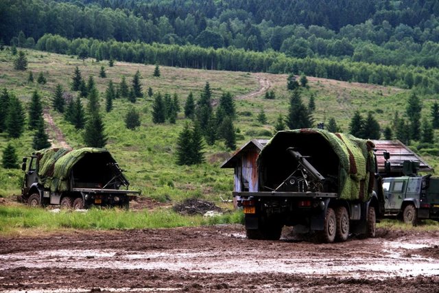 Naše armáda předvedla, jakým způsobem se dá zaminovat určitý prostor na dálku
