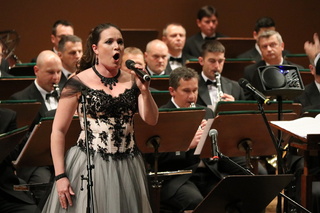  Lucie Silkenová