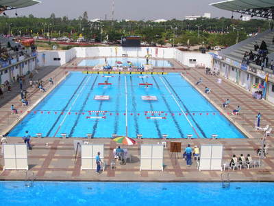 Bazén s překážkami 