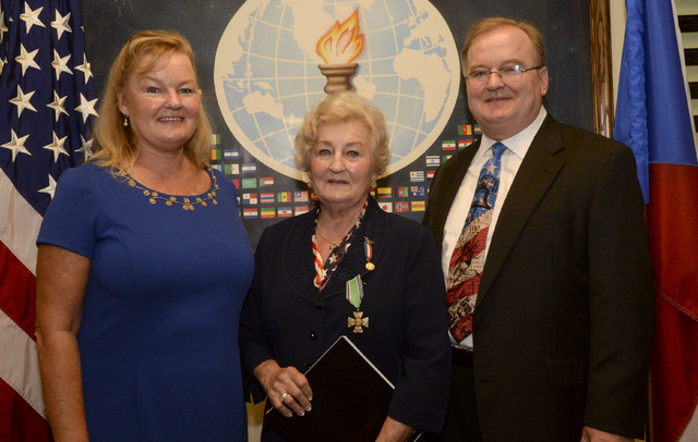 Eva Newmanová s dětmi