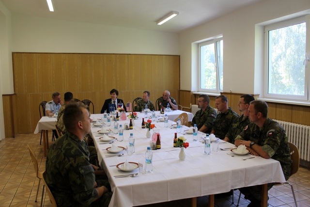 Závěrečný oběd byl protkaný přátelskou atmosférou