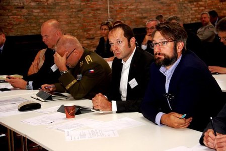  Konference se zúčastnili i náměstci MO Pavel Beran a Jakub Landovský