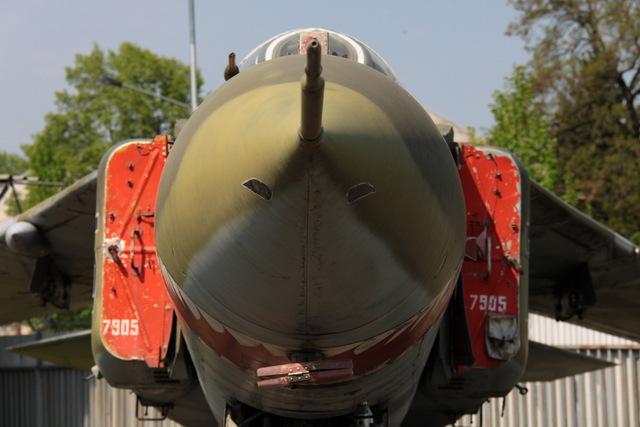 MiG-23 na venkovní ploše muzea