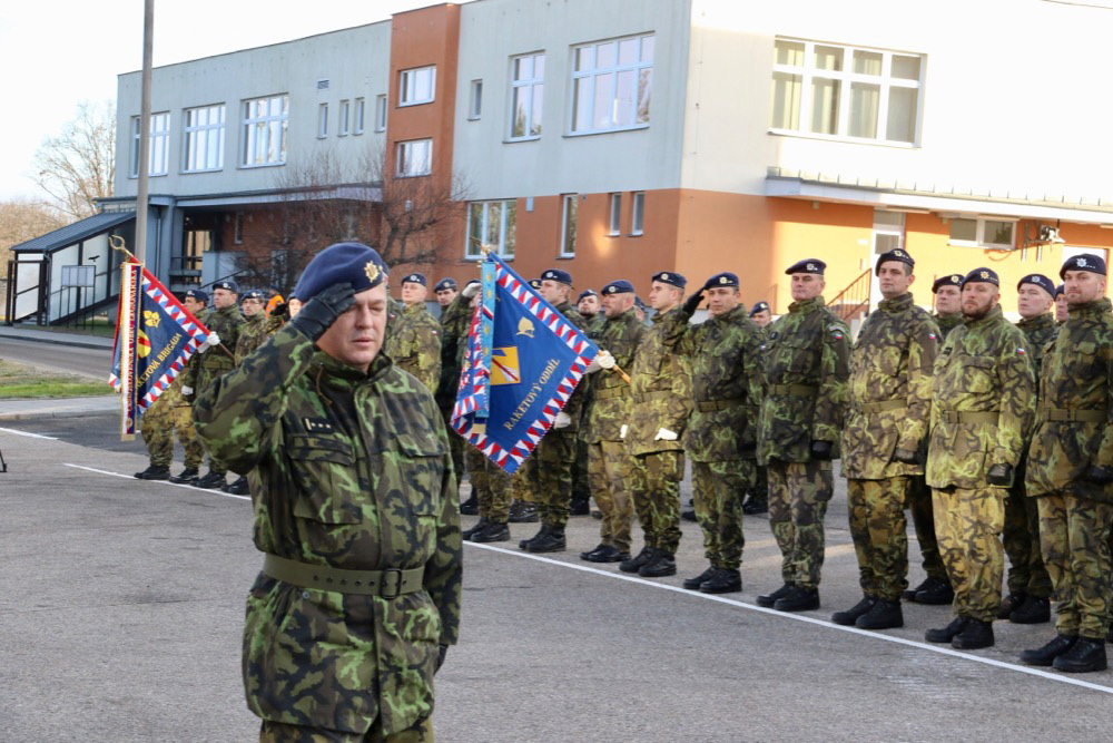 Strakoničtí vojáci při nástupu