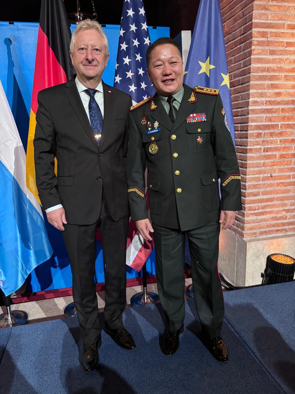 O úrovni bilaterálních vztahů jednal ministr obrany s náčelníkem generálního štábu mongolských sil