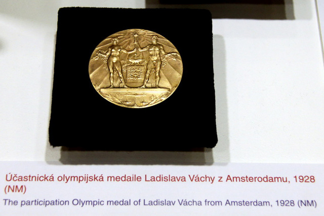 Ladislav Vácha a jeho medaile