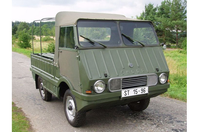 Škoda 998 neboli tzv. agromobil (1)
