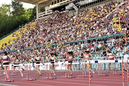 Počasí, osm tisíc diváků, a hlavně špičkové výkony. Tak dokonalý byl Memoriál Odložila 