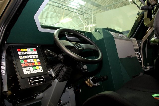  Prostor řidiče vozidla