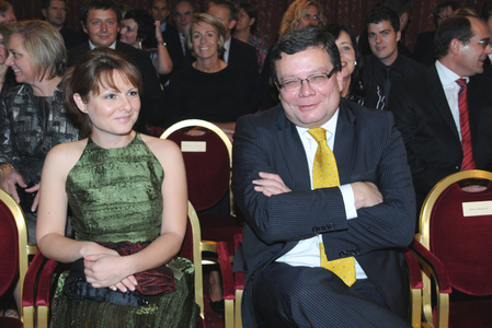 Slavnostního večera se zúčastnil ministr obrany Alexandr Vondra a ředitelka OKP Jana Malíková