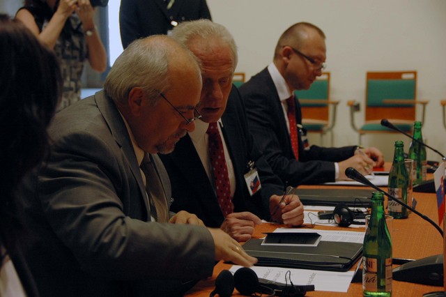 Slovensko na jednání zastupoval velvyslanec SR v Praze Peter Brňo