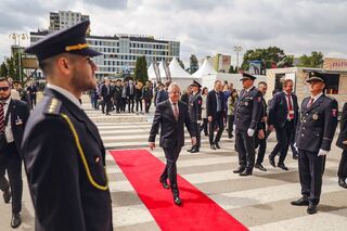 Ministr obrany dnes navštívil mezinárodní veletrh IDEB v Bratislavě