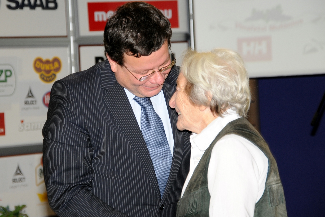 Ministr Vondra s Danou Zátopkovou