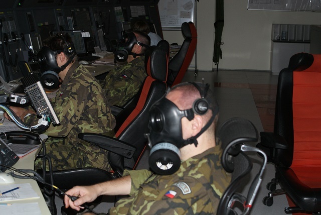  Řízení stíhačů plnících bojový úkol nad bezletovou zónou