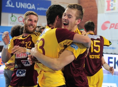  Radost z výhry - Mojmír Hlavatý a tým