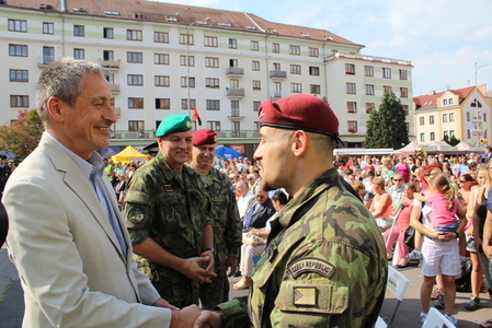 Ocenění obdrželi i někteří novodobí váleční veteráni