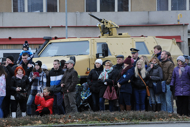  Součástí přísahy jsou blízcí přísahajících i vojenská technika