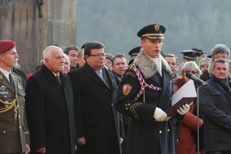 Ilustrační foto: 94. výročí založení Hradní stráže (6)