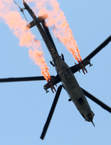 Vrtulníky malovaly na obloze