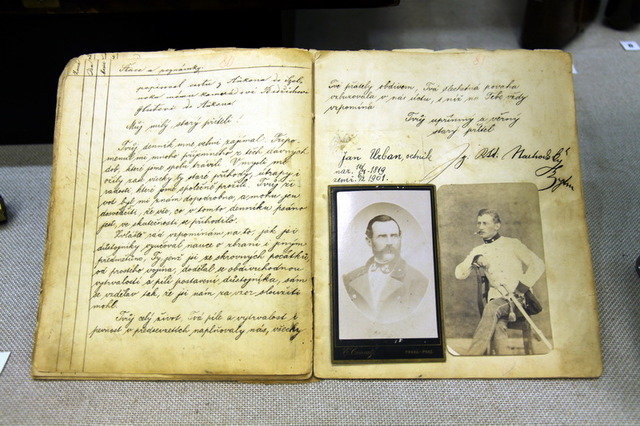 Rukopis pamětí Jana Urbana, v němž se autor vrací ke své vojenské službě během válek Itálii v polovině 19. století