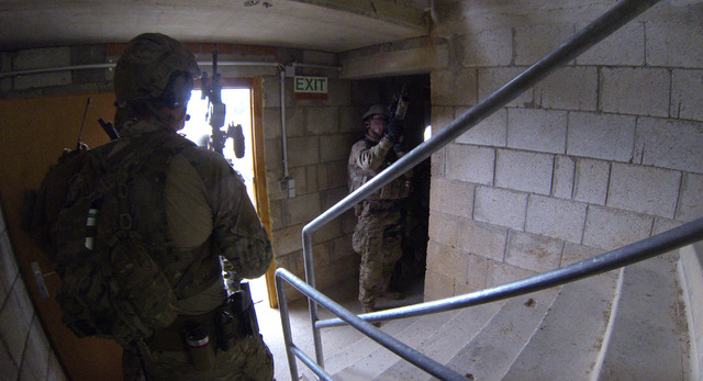 Cvičení JACKAL STONE 7