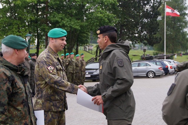 Závěrečné poděkování majoru Štěpánkovi