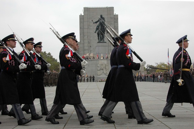 Závěrečný slavnostní pochod jednotek