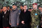 Slavnostního ceremoniálu otevření operačního velitelství V4 EU BG se zúčastnili 	velvyslanec České republiky v Polsku PhDr. Jakub Karfík a brig. gen. Ladislav Jung