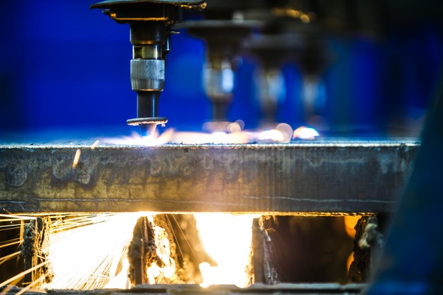 Dělení materiálů plazmou