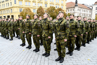 Studenti Univerzity obrany složili vojenskou přísahu