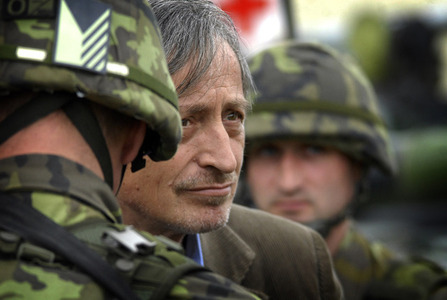 Povinnou vojnu zavádět nebudeme