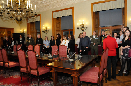 Z prohlídky reprezentačních prostorů ve Valdštejnském paláci v Praze