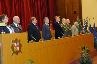 Čestné předsednictvo setkání, které ve spolupráci s Ministerstvem obrany ČR organizoval Český svaz bojovníků za svobodu