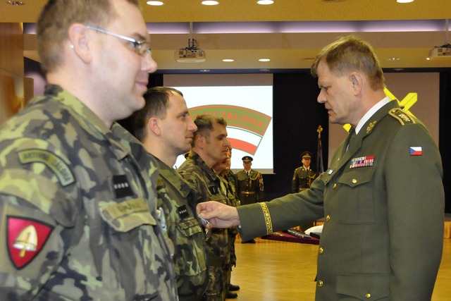 Předání ocenění za práci ve prospěch aktivní zálohy