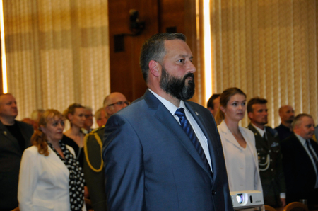 Účastníkem setkání byl také podplukovník v záloze Pavel Růžička, bývalý příslušník modrých baretů v Iráku, dnes poslanec Parlamentu ČR
