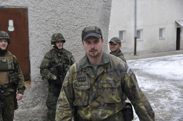 Velitel 7. jednotky EU TM Mali kapitán Jiří Staněk vede své podřízené k tomu, aby v přípravě nic nepodcenili