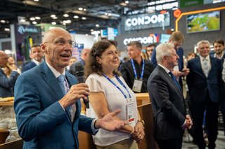 Ministr obrany na veletrhu Eurosatory: otevření českého stánku, návštěvy firem, jednání o protivzdušné obraně