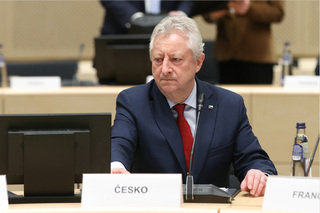 Ministr Jaromír Zůna v Bruselu jednal v NATO a v Radě EU
