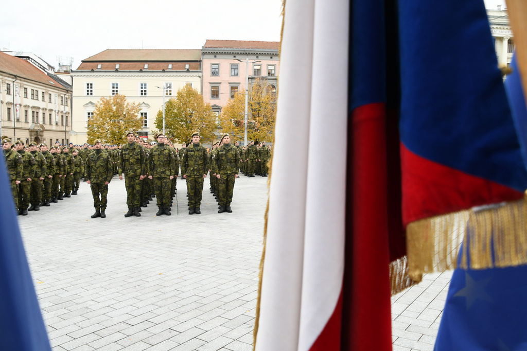 Studenti Univerzity obrany složili vojenskou přísahu
