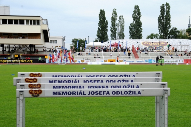 Atletické závody: Memoriál Josefa Odložila
