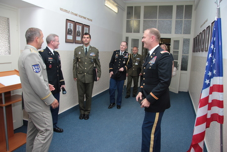 Přivítání vzácných hostů na Hlavním velitelství Vojenské policie